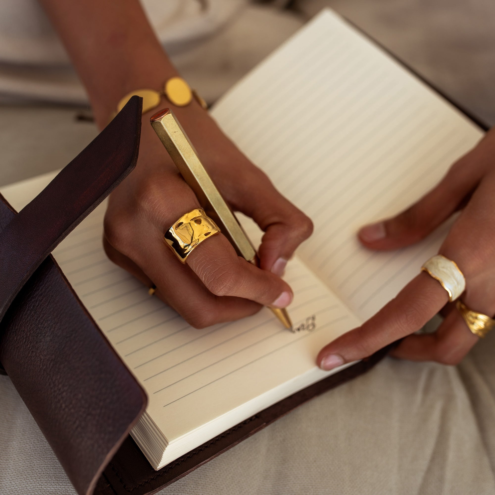 FLORENCE Dome Ring