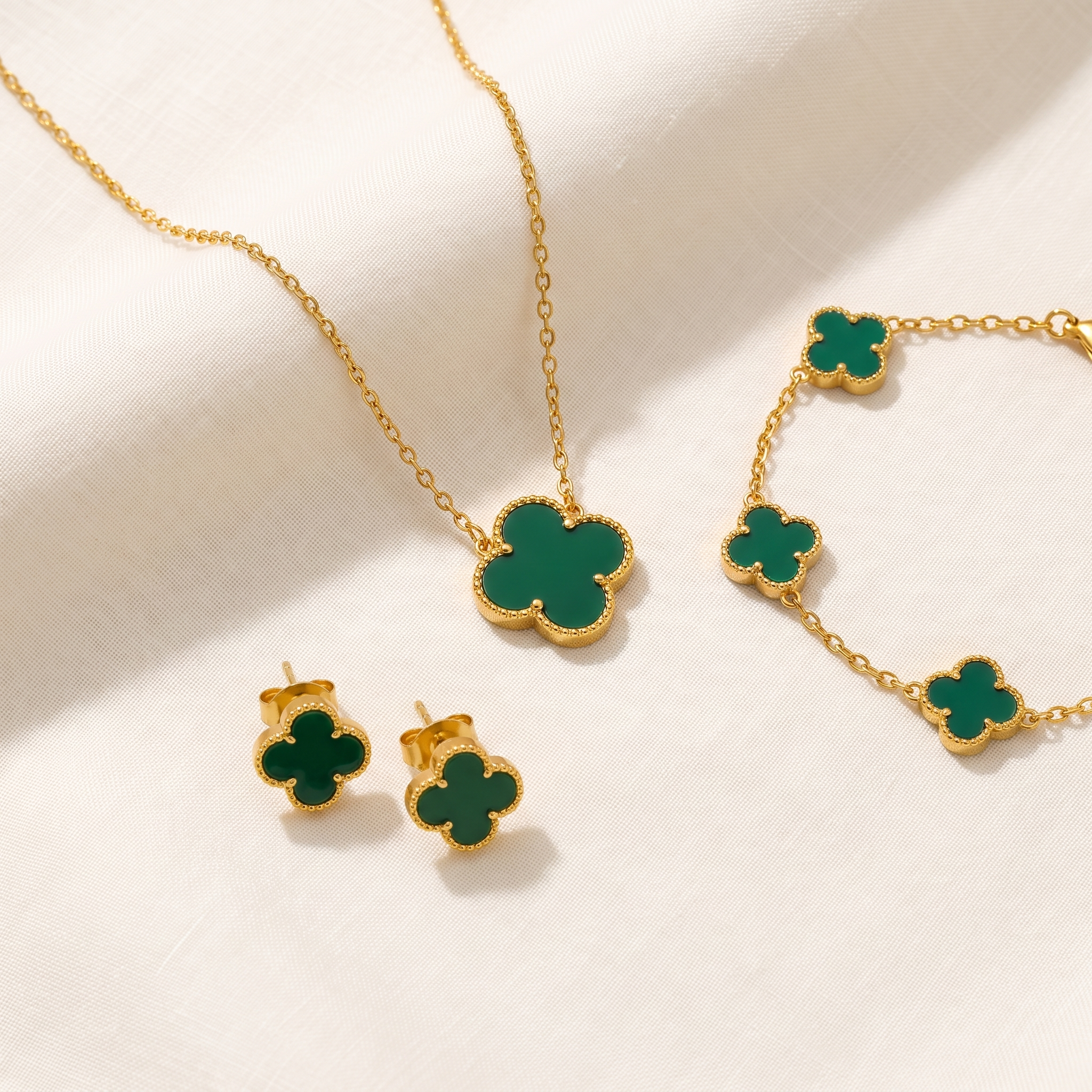 Valecourt matching jewelry sets